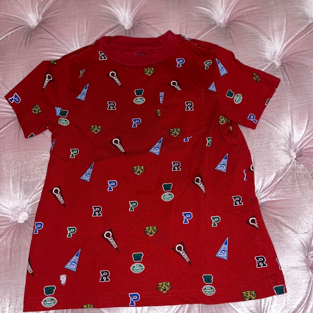 Polo boys collegiate t-shirt. Size 4/4T. Very good condition.
